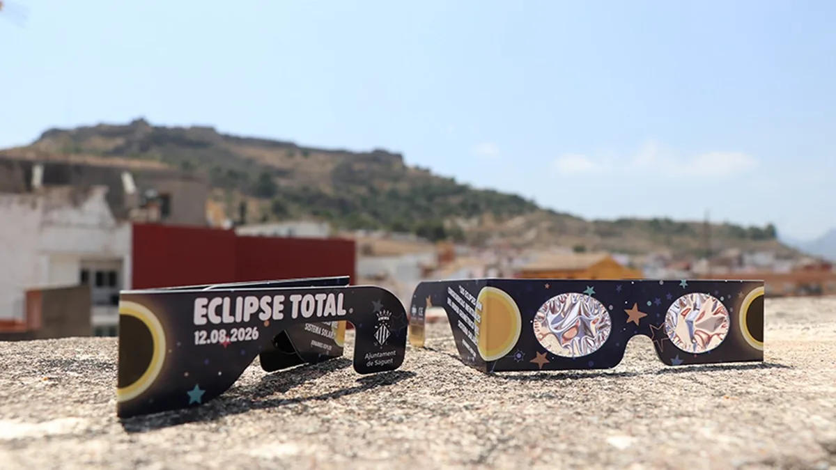Sagunto repartirá 11.000 gafas para observar el eclipse del 12 de agosto