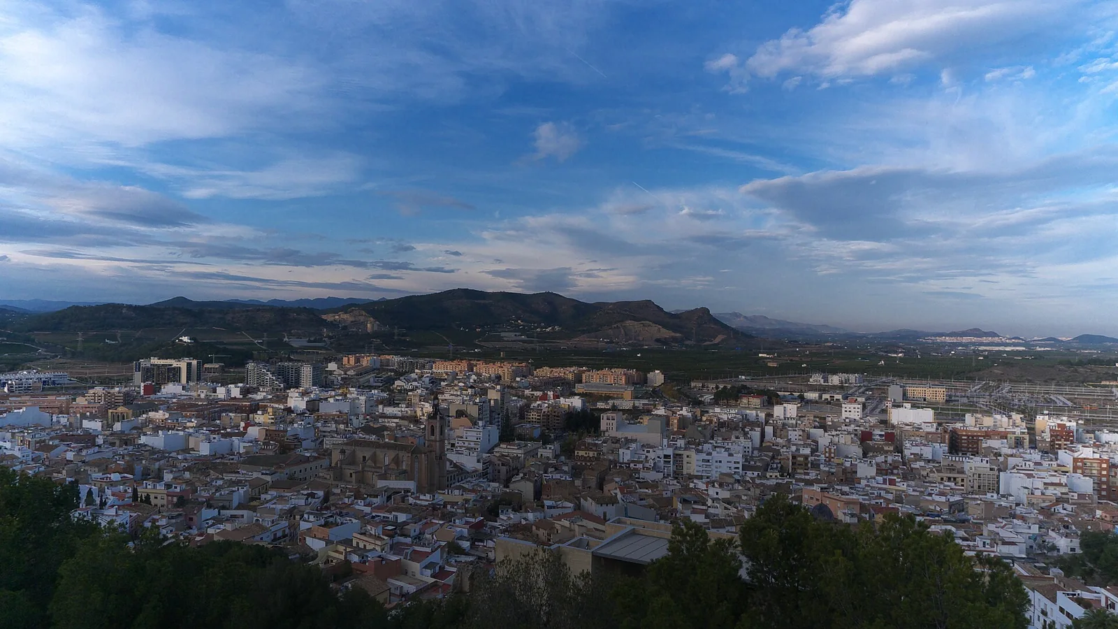 Vista panorámica de Sagunto desde el castillo, imagen de archivo
