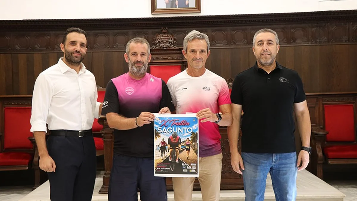 Presentación del X Triatlón Morvedre en Sagunto