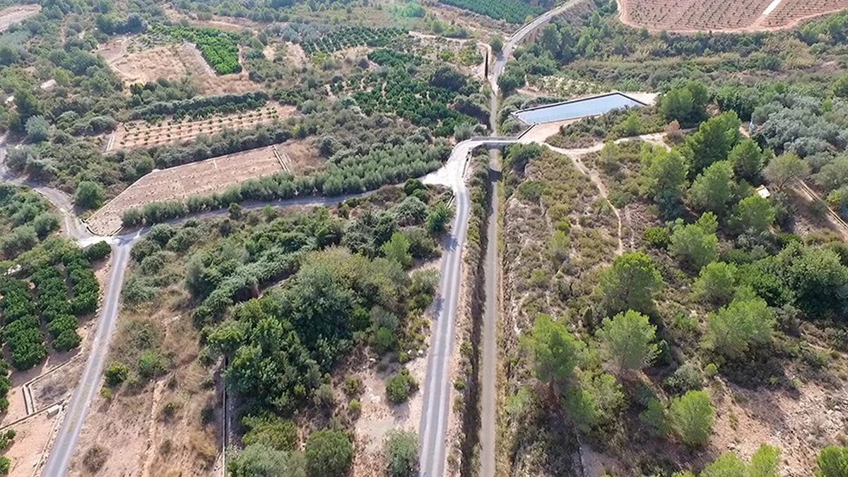 Vista aérea de la Vía Verde de Ojos Negros en Sagunto